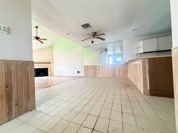 $75,000 | 16015 Golf Club Drive, Crosby, TX 77532