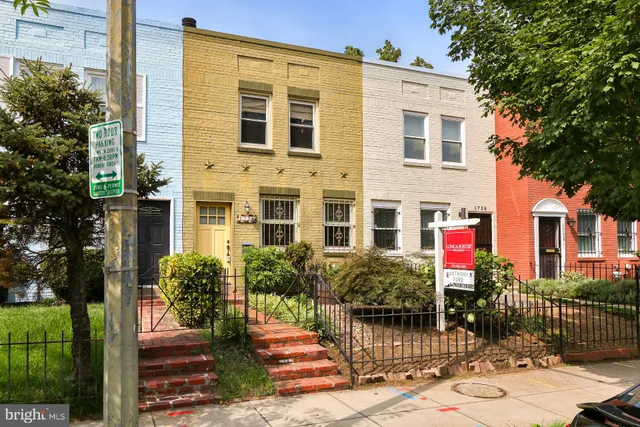 $2,900 | 1724 E Street Northeast, Washington, DC 20002