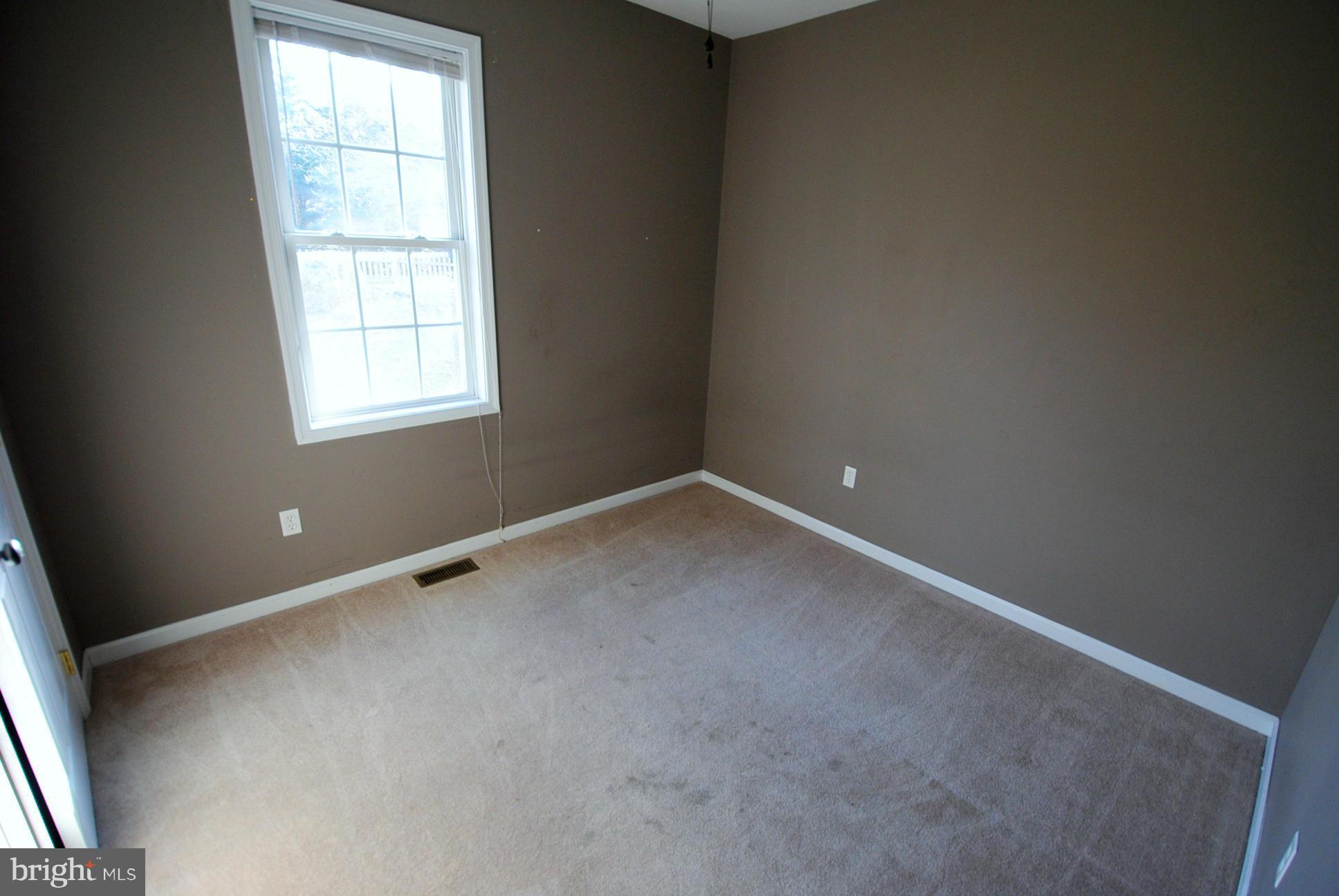1012 Highridge Road Front Royal, VA 22630 - Photo 16 of 25 Bedroom