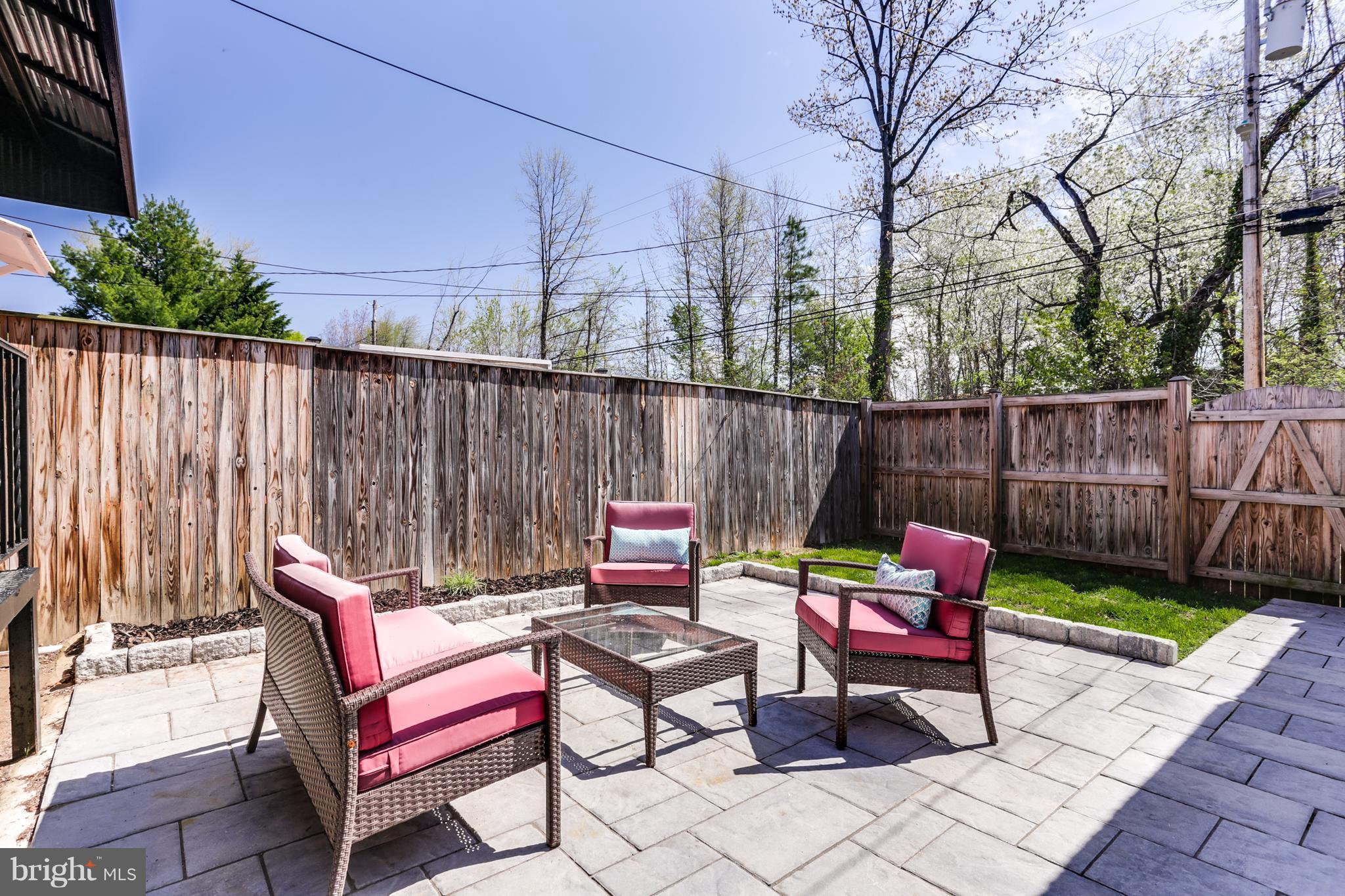 4635 Harcourt Road Baltimore, MD 21214 - Photo 21 of 23 Exterior