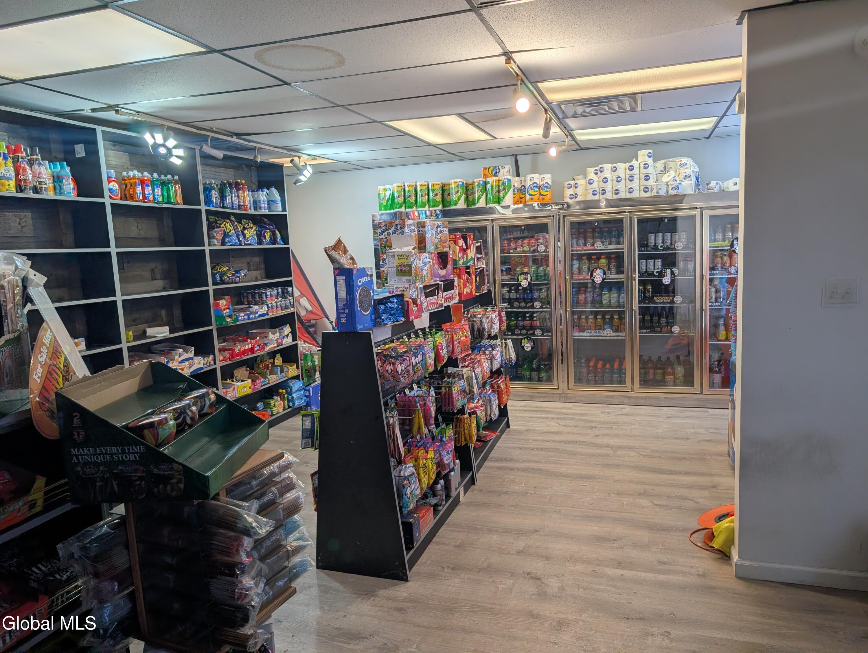 1726 State Street Schenectady, NY 12304 - Photo 4 of 4 1000043899