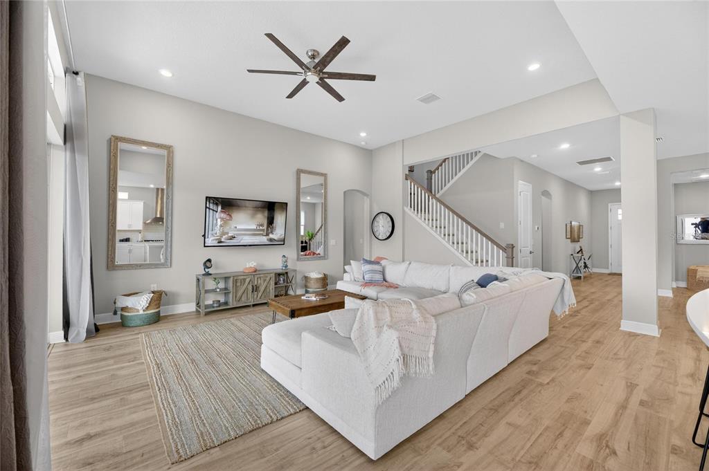 5515 Madrigal Way Apollo Beach, FL 33572 - Photo 23 of 92