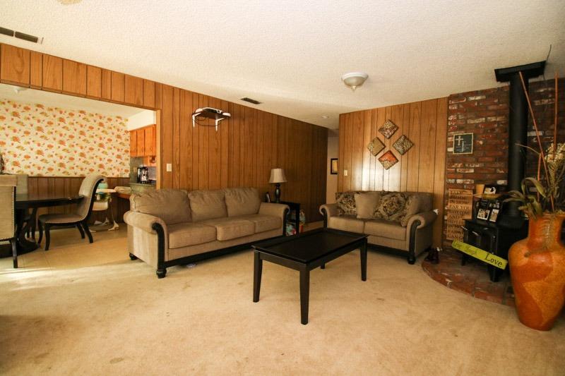 622 West Palm Avenue Reedley, CA 93654 - Photo 17 of 32 Gallery Image 17