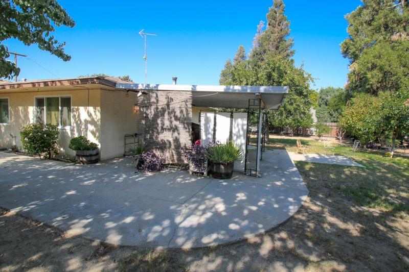 622 West Palm Avenue Reedley, CA 93654 - Photo 24 of 32 Gallery Image 24