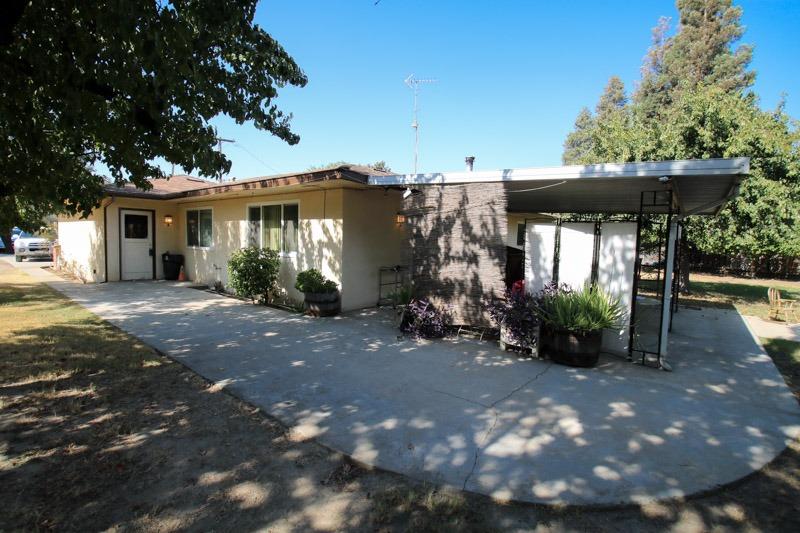 622 West Palm Avenue Reedley, CA 93654 - Photo 27 of 32 Gallery Image 27