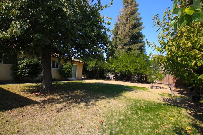 622 West Palm Avenue Reedley, CA 93654 - Photo 30 of 32 Gallery Image 30