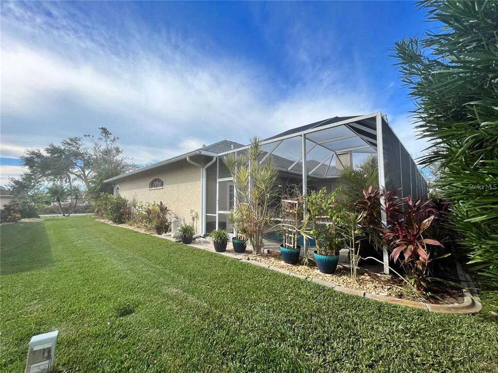 5831 Cleveland Road Venice, FL 34293 - Photo 2 of 20