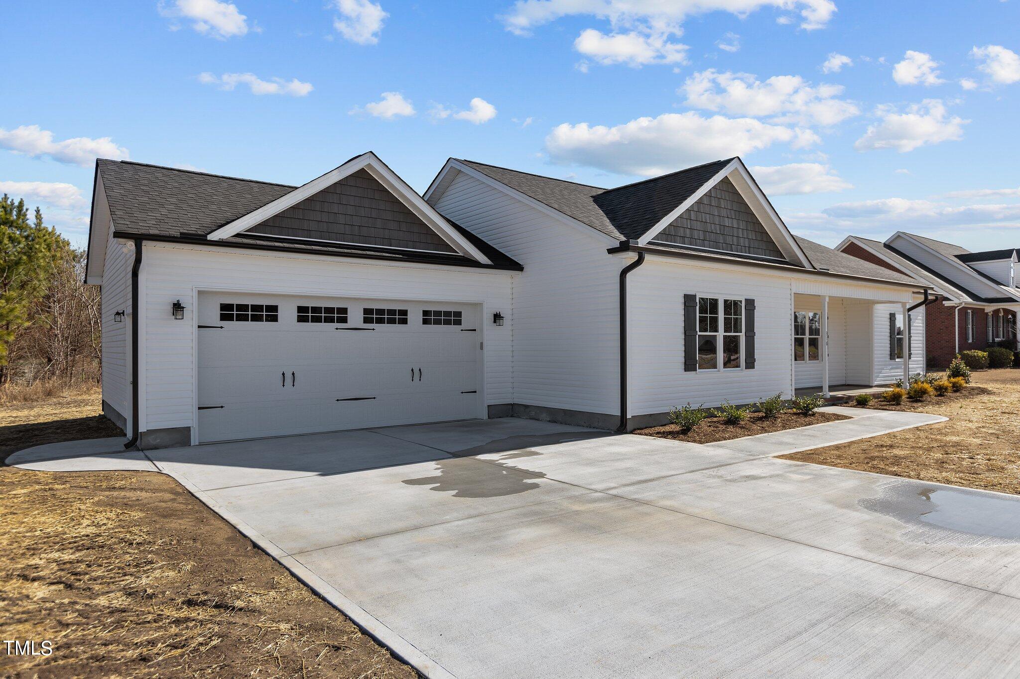318 Fields Road Pikeville, NC 27863 - Photo 3 of 32 6-web-or-mls-IMGL9492