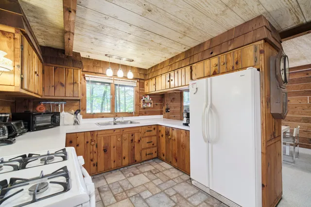 $266,900 | 368 Ecklund Road, Manistee, MI 49660