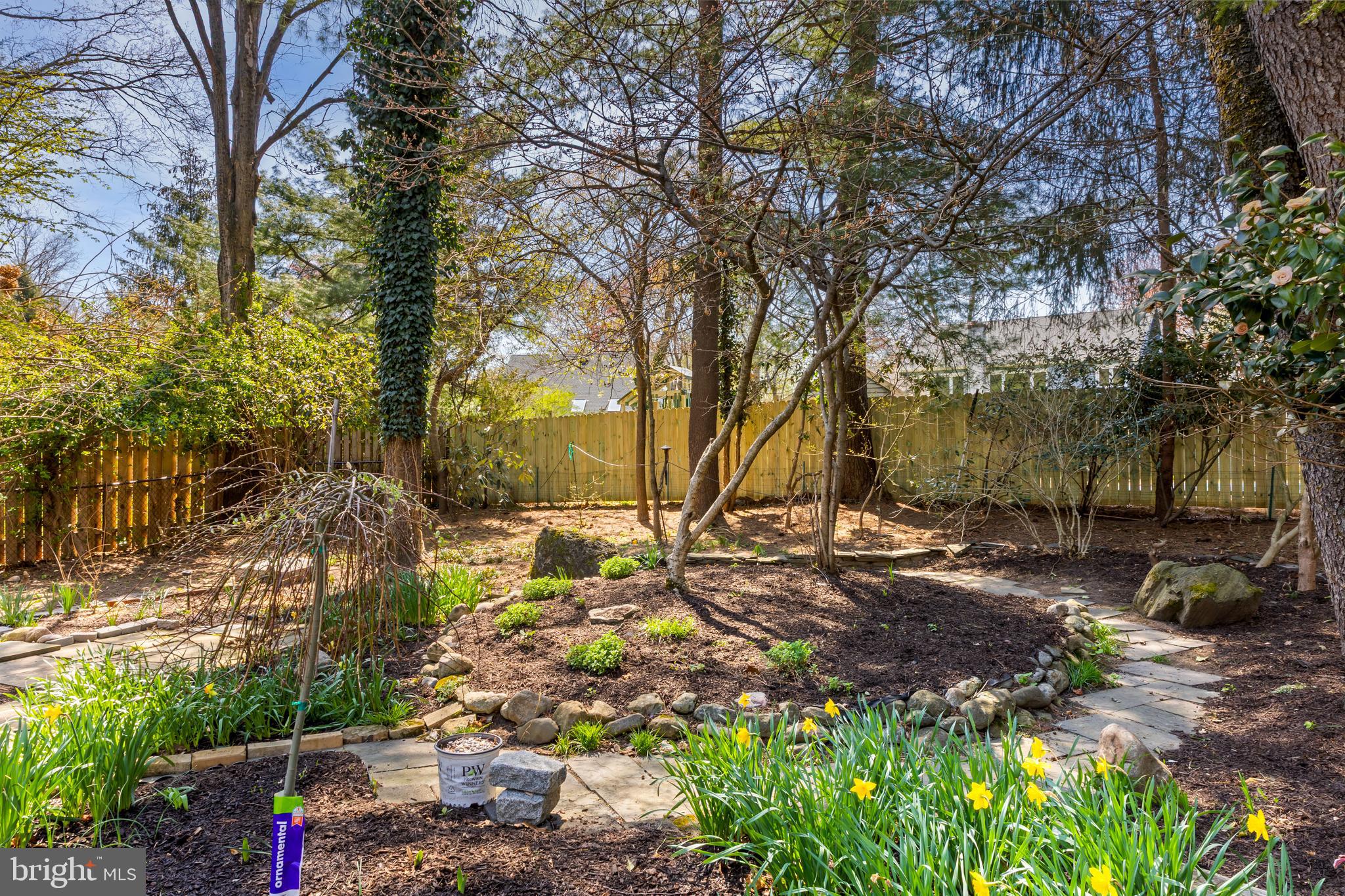 8 Locke Court Ewing, NJ 08628 - Photo 28 of 34