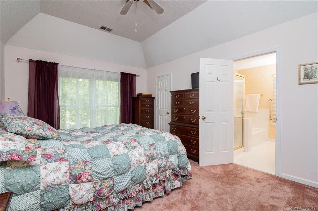 9606 Marshbrooke Road Matthews, NC 28105 - Photo 12 of 23 Gallery Image 12