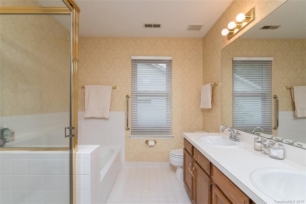 9606 Marshbrooke Road Matthews, NC 28105 - Photo 14 of 23 Gallery Image 14