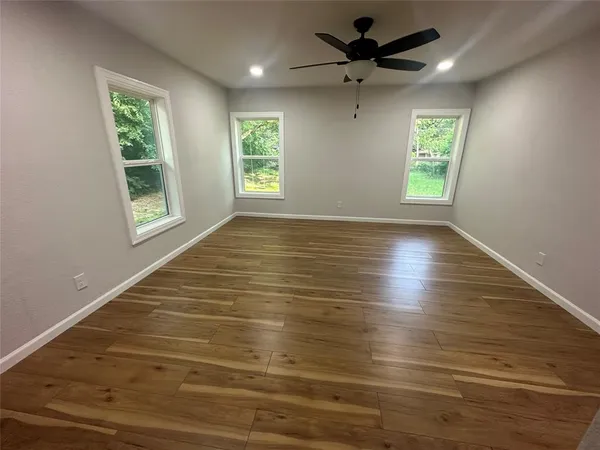 $1,795 | 1008 Commerce Drive, Greenville, TX 75401