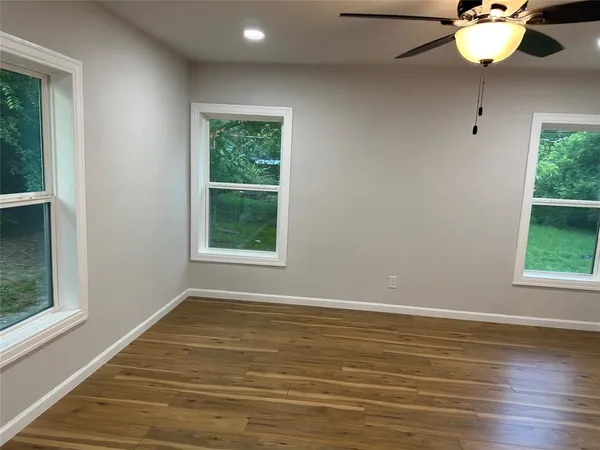 $1,795 | 1008 Commerce Drive, Greenville, TX 75401