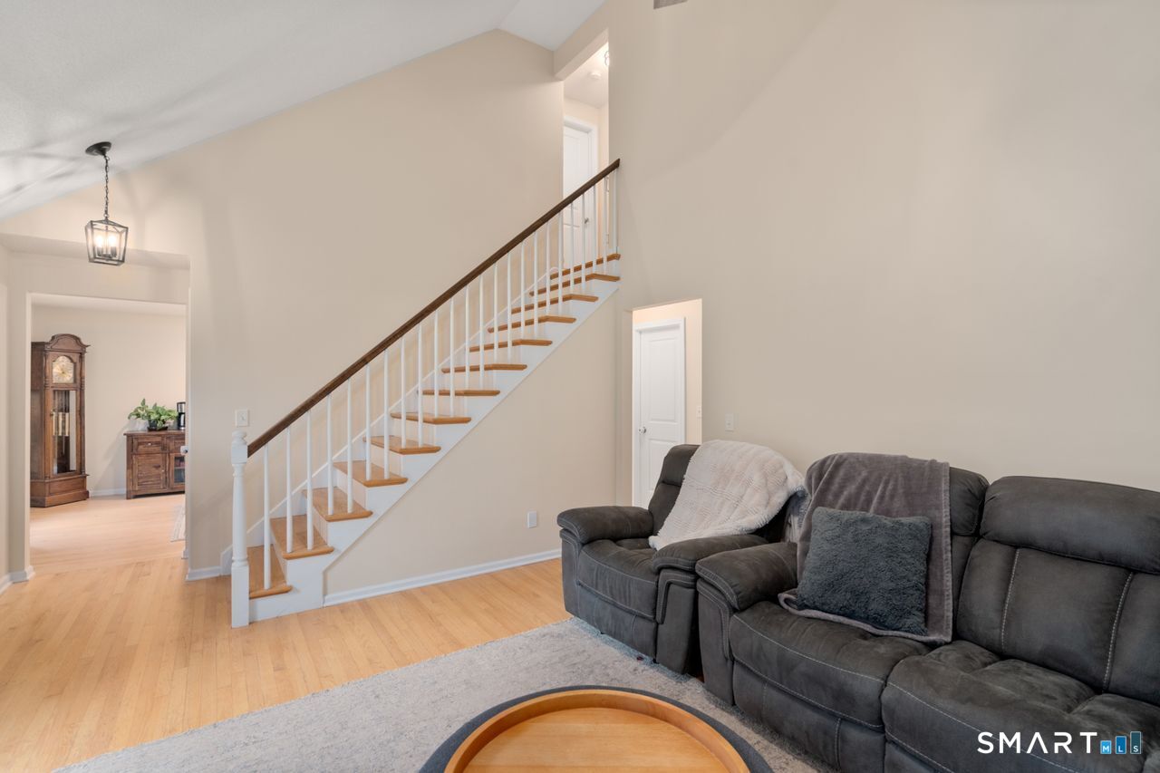 116 Bramblebush Road Manchester, CT 06040 - Photo 16 of 39 Gallery Image 16