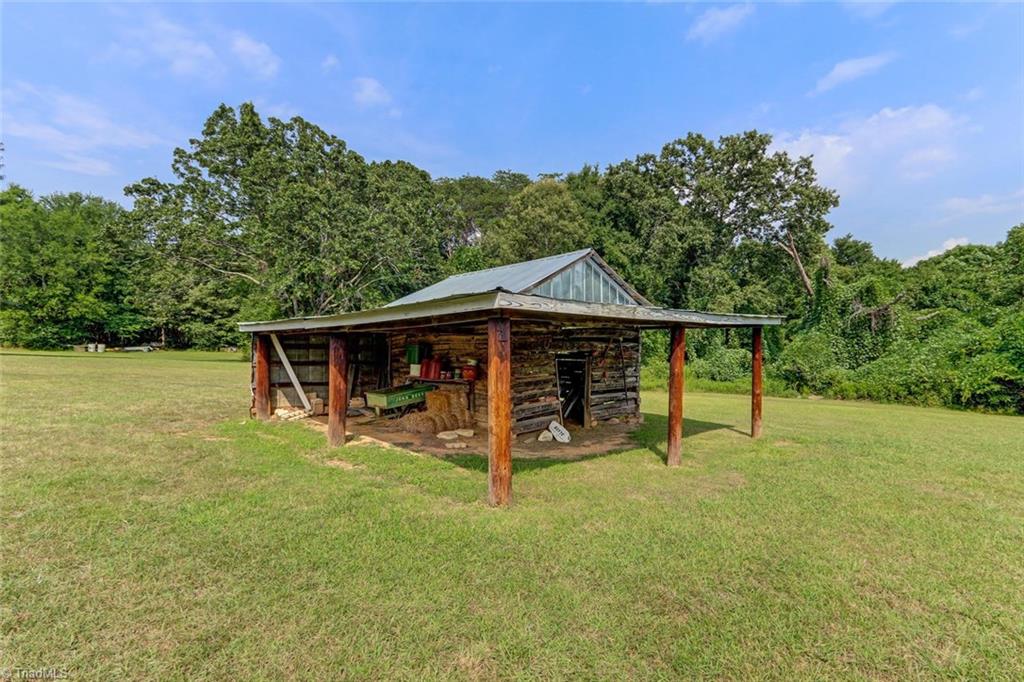 333 Wimbish Road Eden, NC 27288 - Photo 29 of 30 Gallery Image 29