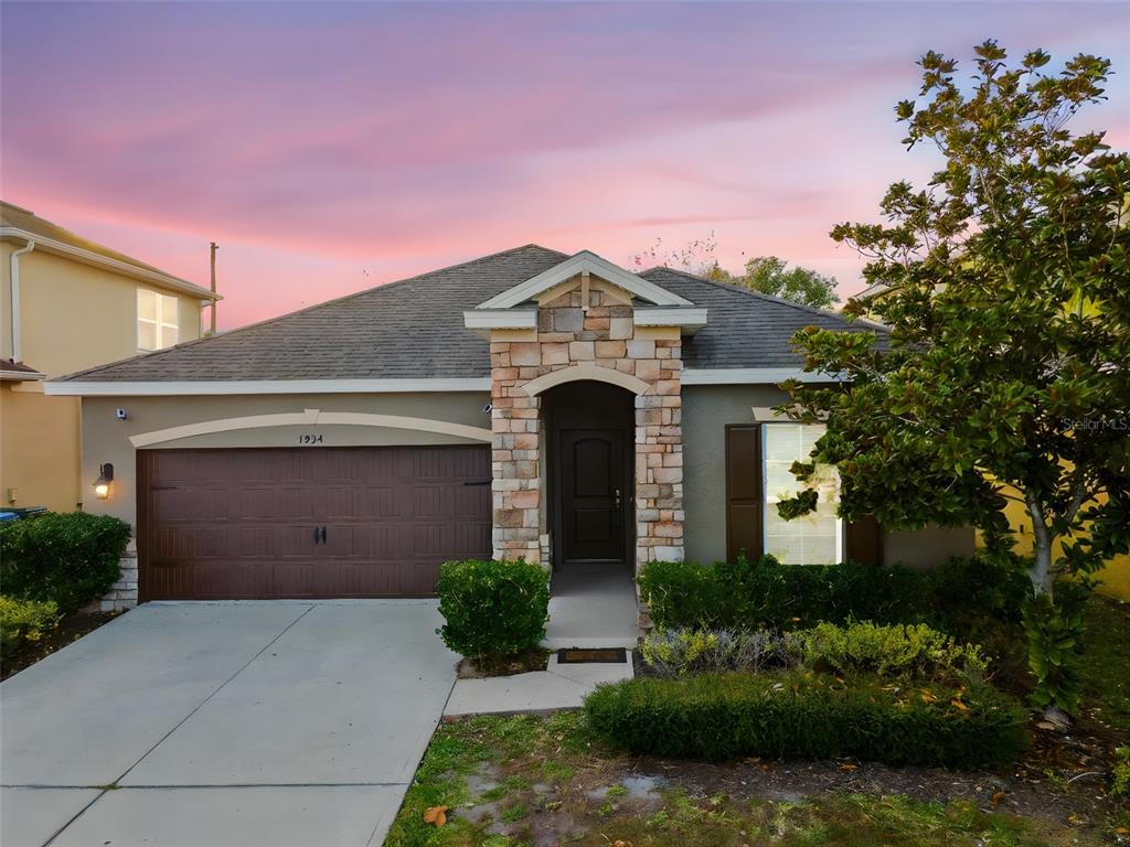 1934 Commander Way Kissimmee, FL 34746 - Photo 1 of 1 Gallery Image 1