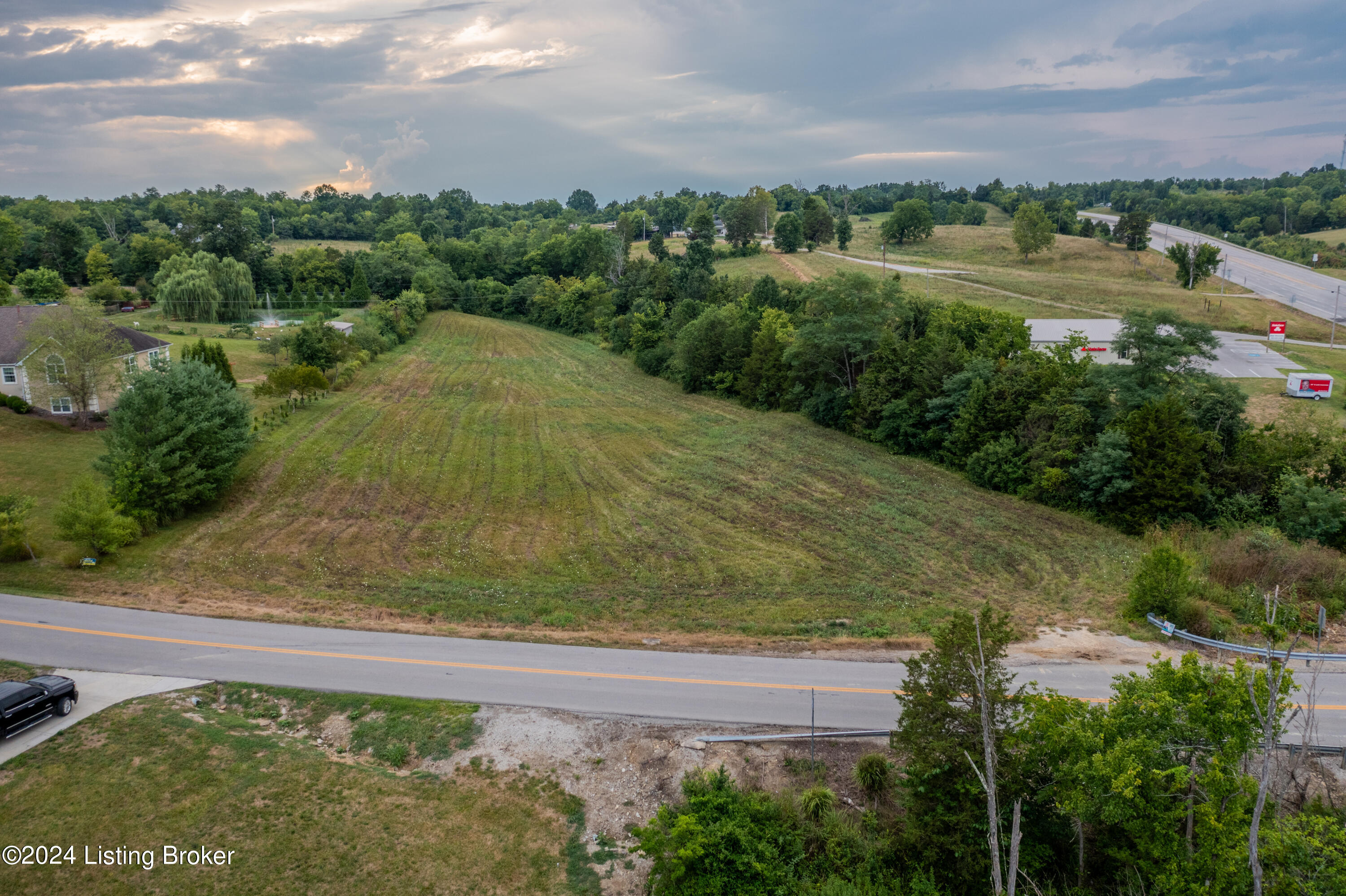 1010 Bonds Mill Road Lawrenceburg, KY 40342 - Photo 2 of 26 1010 Bonds Mill