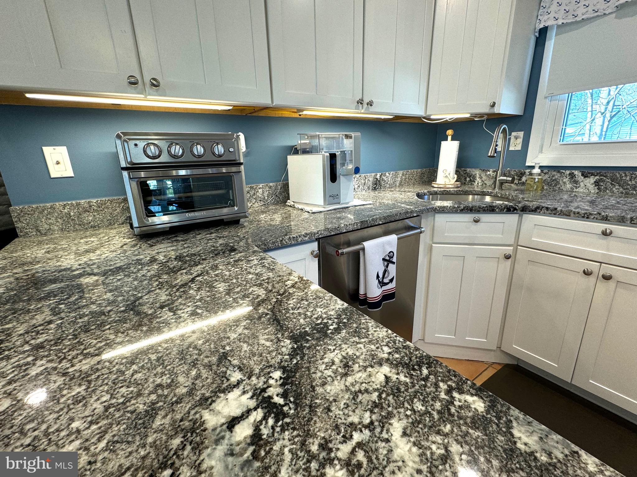 325 Worton Road Essex, MD 21221 - Photo 11 of 49