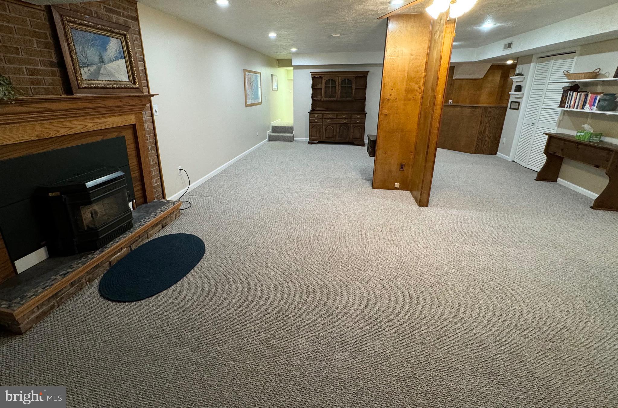 325 Worton Road Essex, MD 21221 - Photo 36 of 49 Lower Family. Room