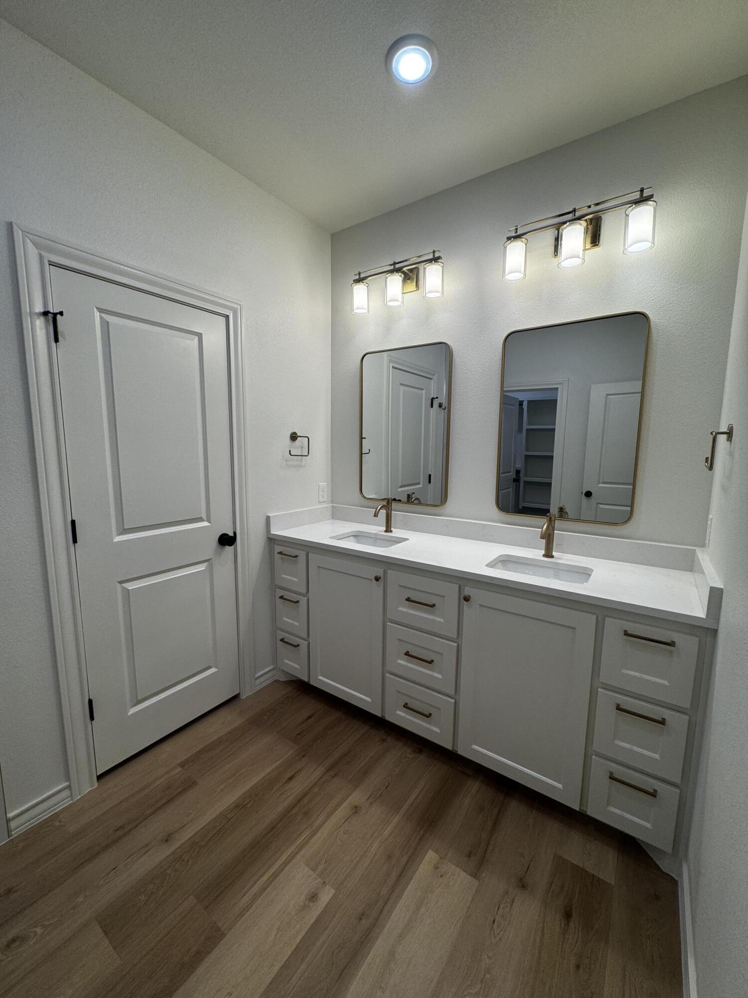 6917 14th Street Lubbock, TX 79416 - Photo 18 of 25 IMG_3846