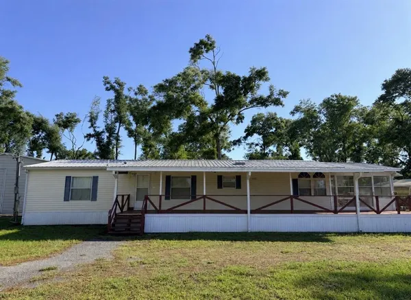 $249,900 | 794 Northeast 521st Street, Old Town, FL 32680