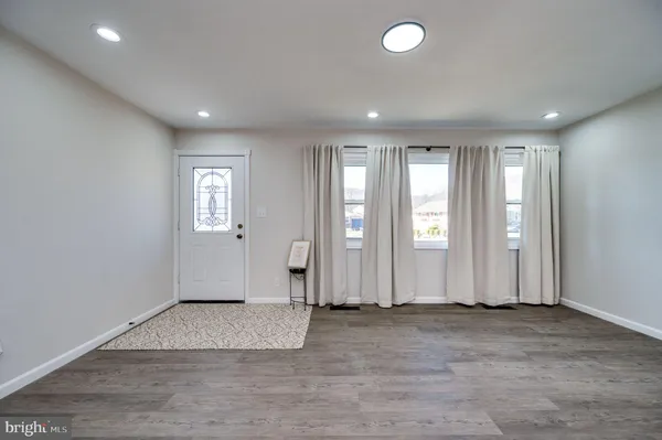 $319,900 | 6 Circle Drive, Reading, PA 19606