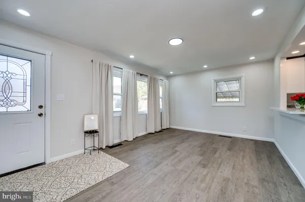 $319,900 | 6 Circle Drive, Reading, PA 19606