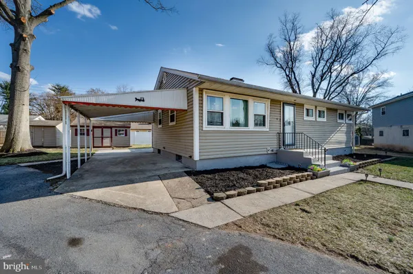 $319,900 | 6 Circle Drive, Reading, PA 19606