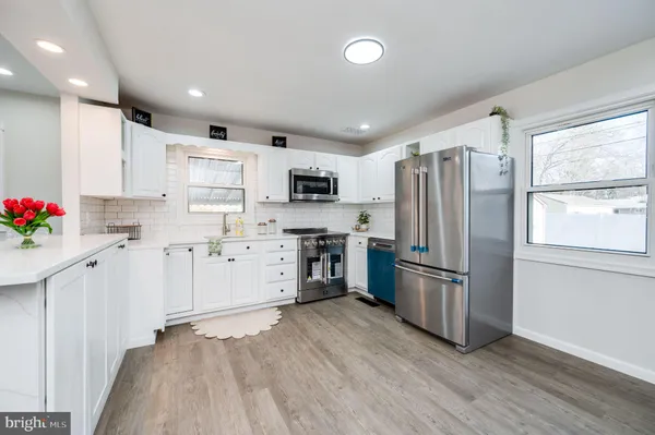 $319,900 | 6 Circle Drive, Reading, PA 19606