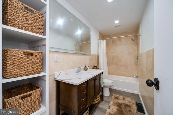 $319,900 | 6 Circle Drive, Reading, PA 19606
