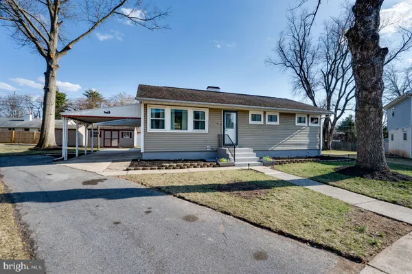 $319,900 | 6 Circle Drive, Reading, PA 19606