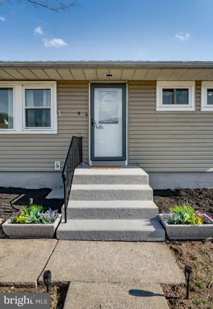 $319,900 | 6 Circle Drive, Reading, PA 19606