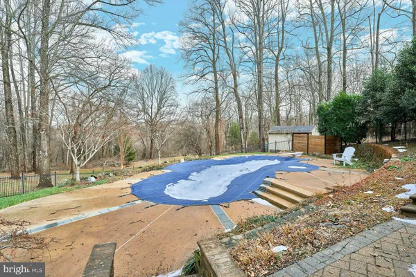 $1,450,000 | 5828 Hunton Wood Drive, Broad Run, VA 20137