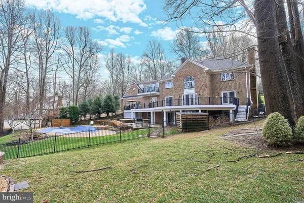$1,450,000 | 5828 Hunton Wood Drive, Broad Run, VA 20137