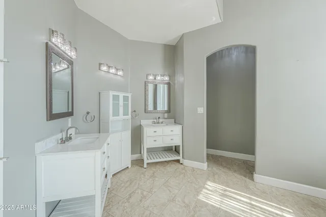 $825,000 | 7171 Quarter Horse Run, Coolidge, AZ 85128