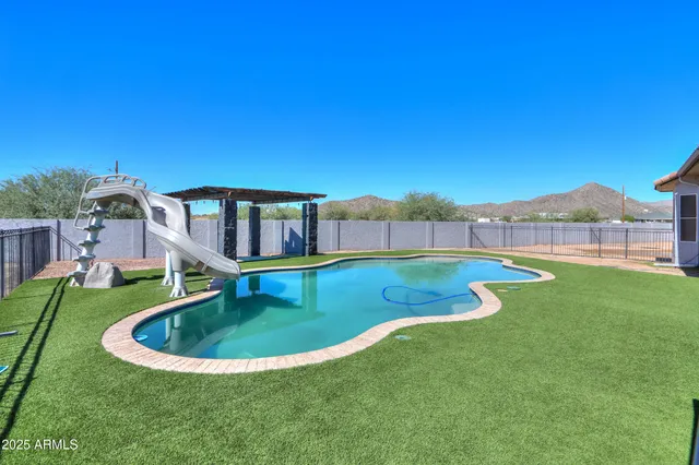 $825,000 | 7171 Quarter Horse Run, Coolidge, AZ 85128