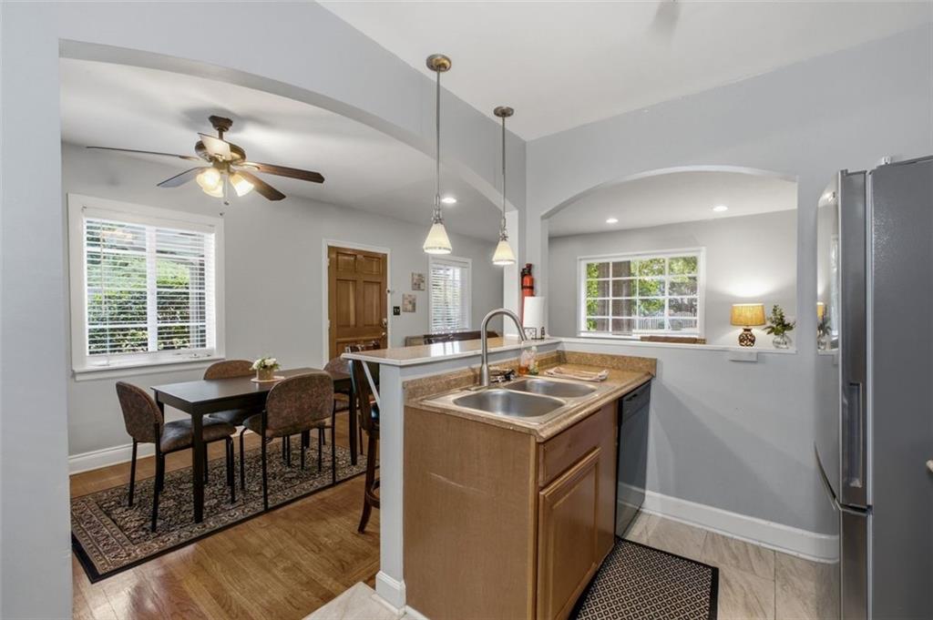 1401 Briarwood Road Northeast Brookhaven, GA 30319 - Photo 11 of 29