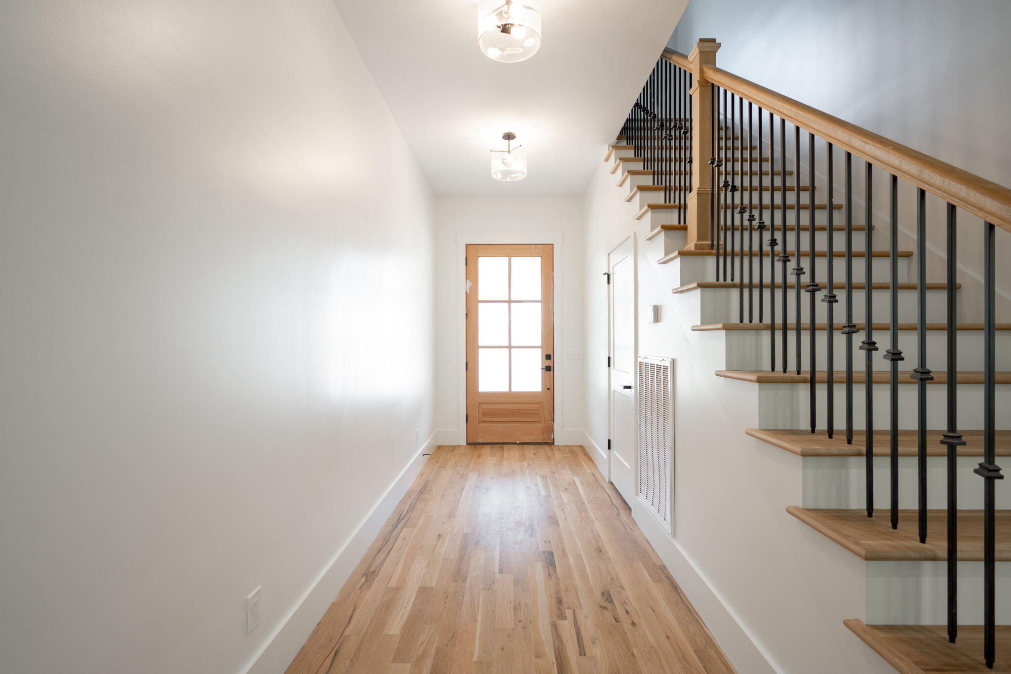 5148 Virginia Pine Road Signal Mountain, TN 37377 - Photo 5 of 50 32-web-or-mls-DSC_8040