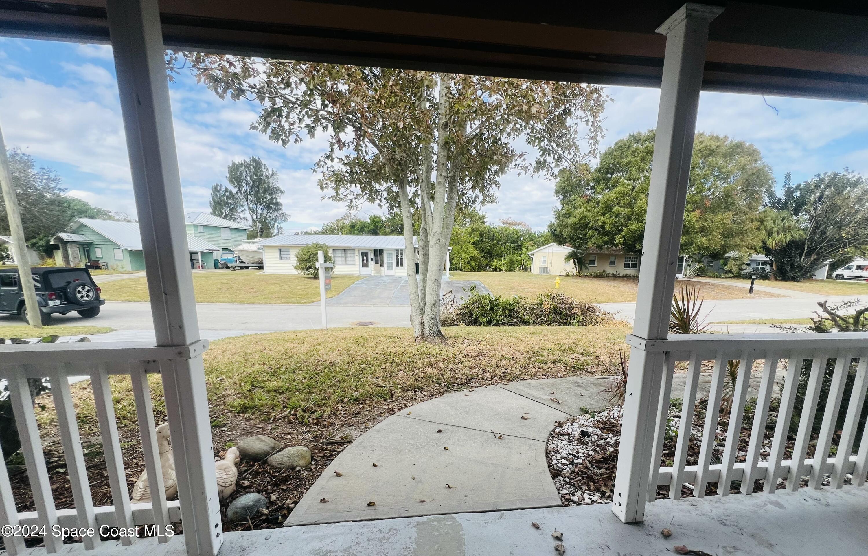 2243 King Richard Road Melbourne, FL 32935 - Photo 2 of 13 King Richard front porch