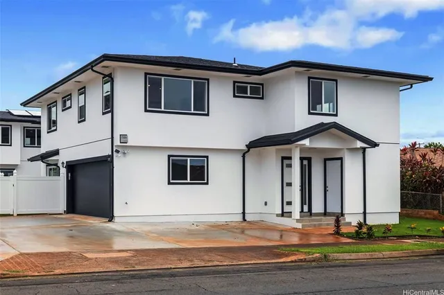 $4,900 | 1526 Hooli Circle, Pearl City, HI 96782