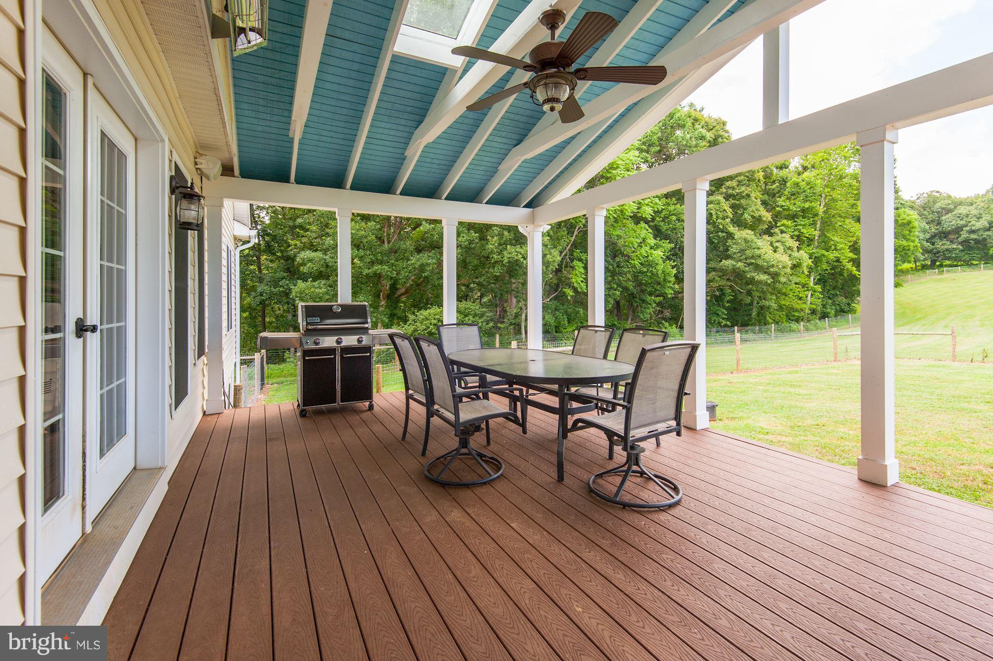 2581 Winchester Road Delaplane, VA 20144 - Photo 26 of 30 Exterior (Rear)