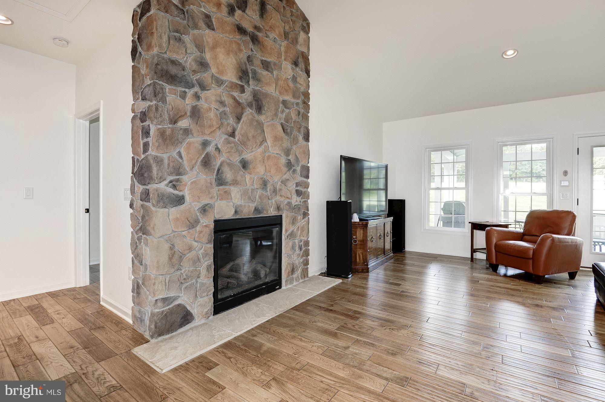 2581 Winchester Road Delaplane, VA 20144 - Photo 9 of 30 Family Room