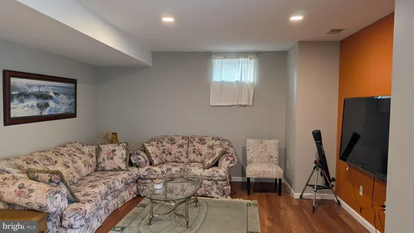 $1,395 | 6721 Sycamore Park Drive, Haymarket, VA 20169