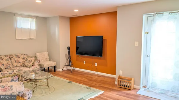 $1,395 | 6721 Sycamore Park Drive, Haymarket, VA 20169