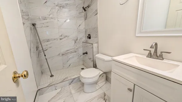 $1,395 | 6721 Sycamore Park Drive, Haymarket, VA 20169