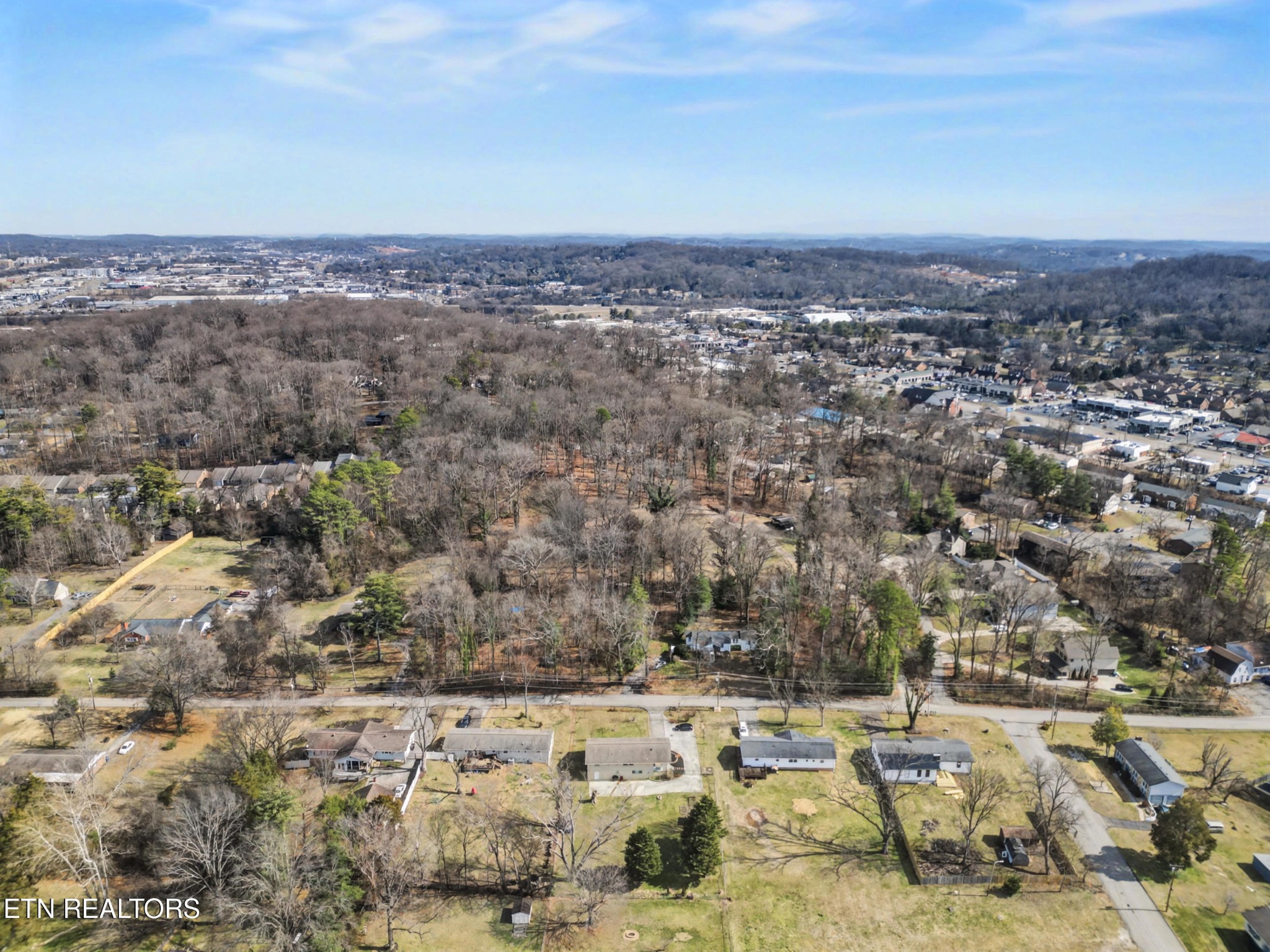 209 Wakefield Road Knoxville, TN 37922 - Photo 29 of 29 an aerial view of a city