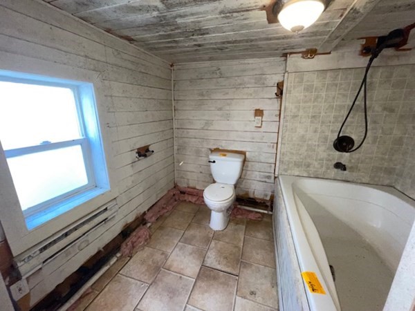 79 Station Road Barre, MA 01005 - Photo 11 of 13 a bathroom with a toilet and a shower