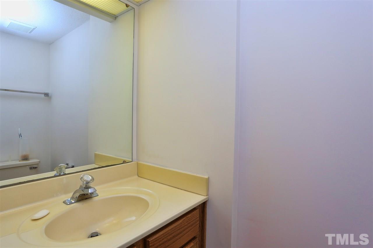 4633 Pine Trace Drive Raleigh, NC 27613 - Photo 4 of 25