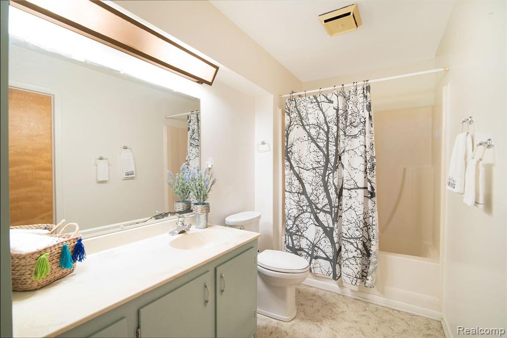 8352 Duffield Road Gaines, MI 48436 - Photo 8 of 22